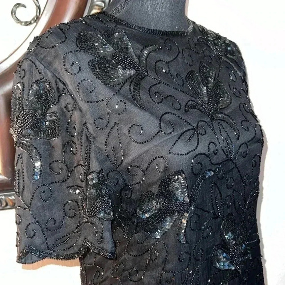 Stenay Women’s 100% Silk Black Beaded Sequin Vintage Scalloped Hem Size Medium - Picture 14 of 16